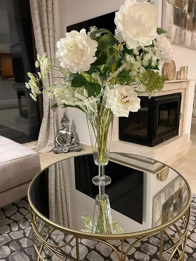 Calahonda Luxury Apartment With A Stunning Sea View 米哈斯