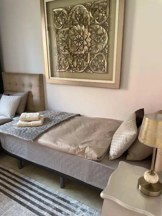 Calahonda Luxury Apartment With A Stunning Sea View 米哈斯