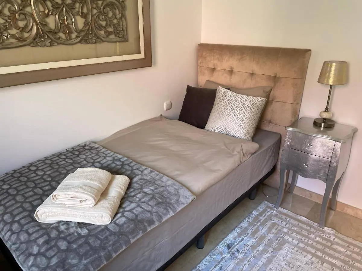 Calahonda Luxury Apartment With A Stunning Sea View 米哈斯 0*,