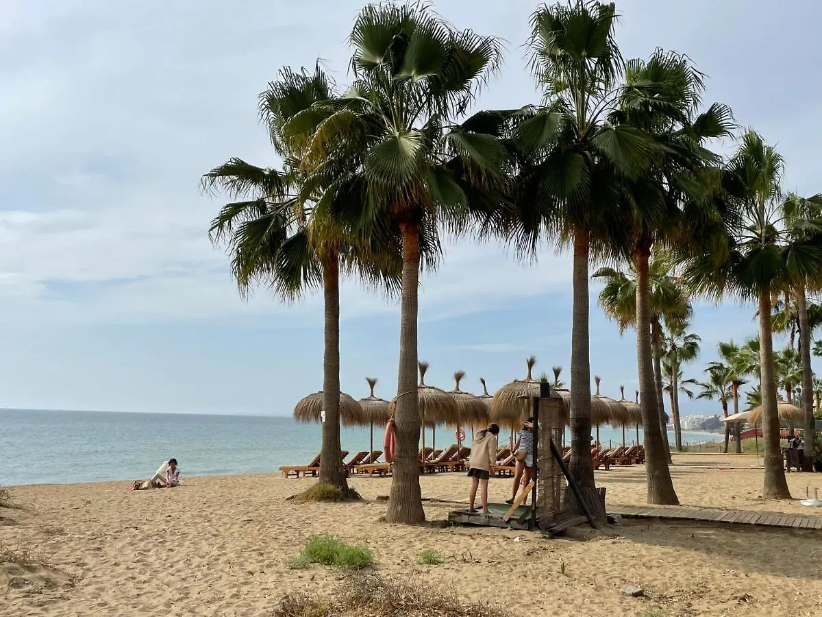 Calahonda Luxury Apartment With A Stunning Sea View 米哈斯