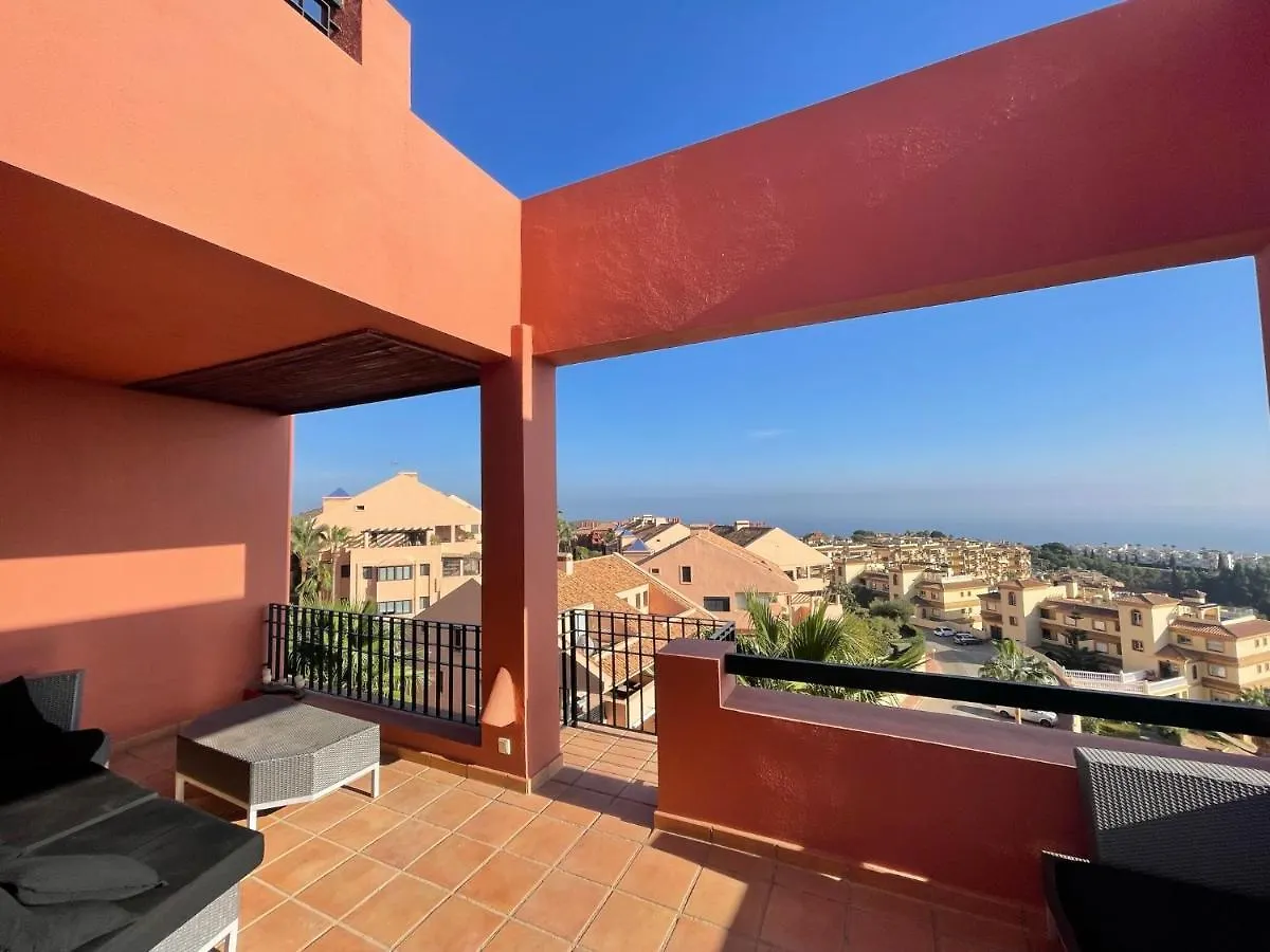 Calahonda Luxury Apartment With A Stunning Sea View 米哈斯 0*,  西班牙