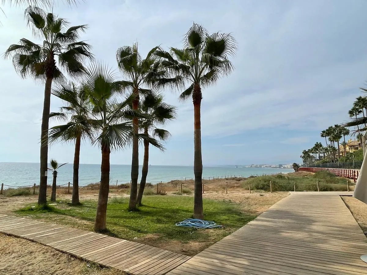 Calahonda Luxury Apartment With A Stunning Sea View Mijas 0*,  Spanien